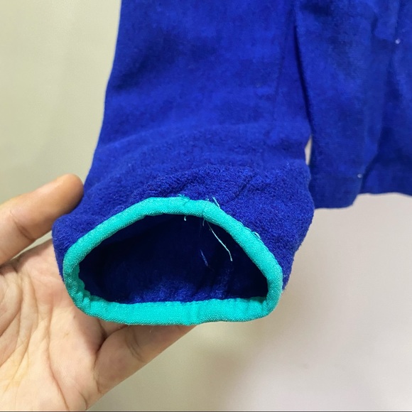 Decathlon Winter Tshirt - Picture 5 of 9